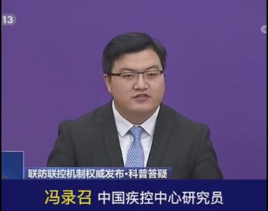 在低風(fēng)險(xiǎn)區(qū)域出行仍需戴口罩.jpg 在低風(fēng)險(xiǎn)區(qū)域出行仍需戴口罩.jpg