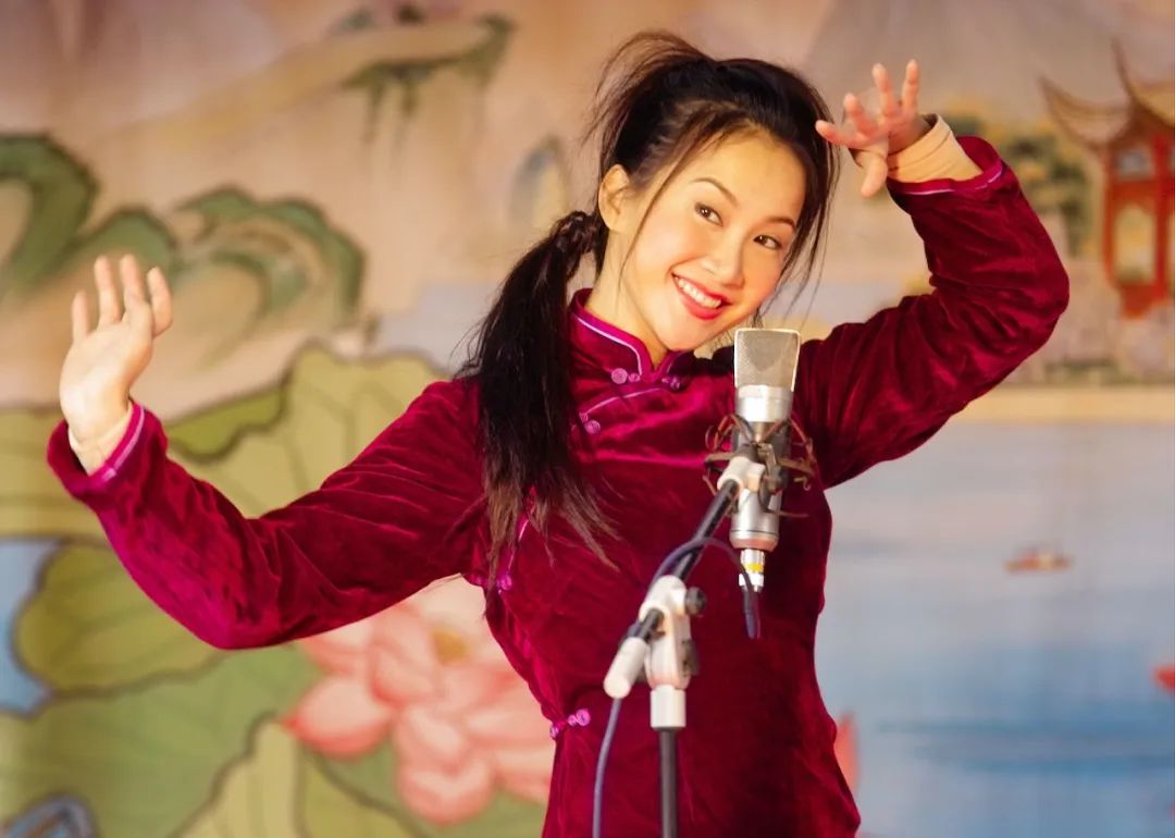 《寶蓮燈》李玟寧靜合作的這部電影，曾經(jīng)重映10次，央視給出超高評價